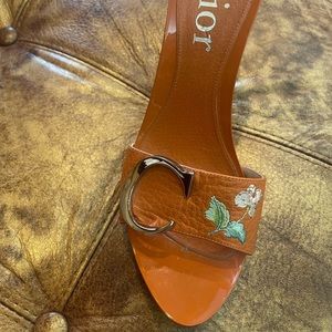 Great condition worn twice